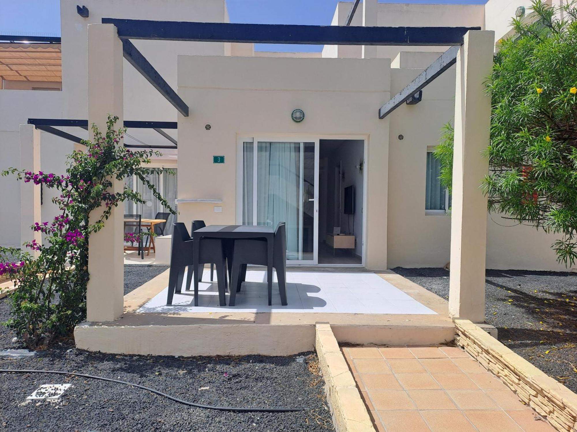 Homeforguest Apartamento Alisios 1 Con Piscina En Корралехо Екстер'єр фото